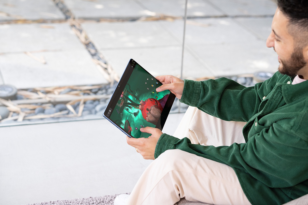 微软 Surface Pro 9 高性能平板电脑游戏体验