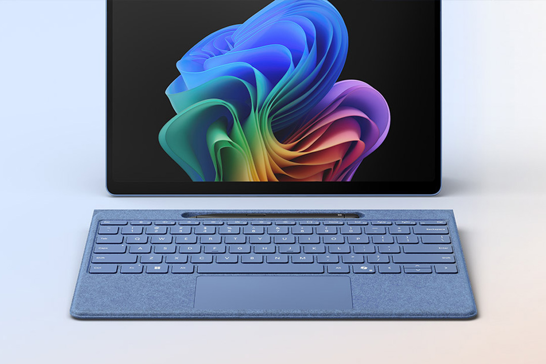 微软 Surface Pro Flex 键盘（带超薄触控笔）