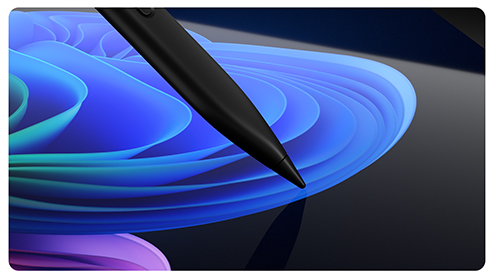 Surface 超薄触控笔的笔尖指向 Surface Pro 屏幕。